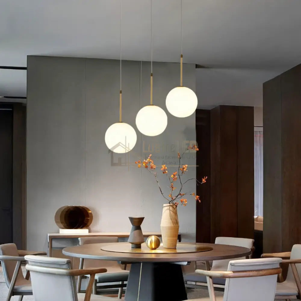 Lustra Abajur MAT GOLD Liniara 3xE27 DN124-3 ABAJUR / AURIE Chandeliers