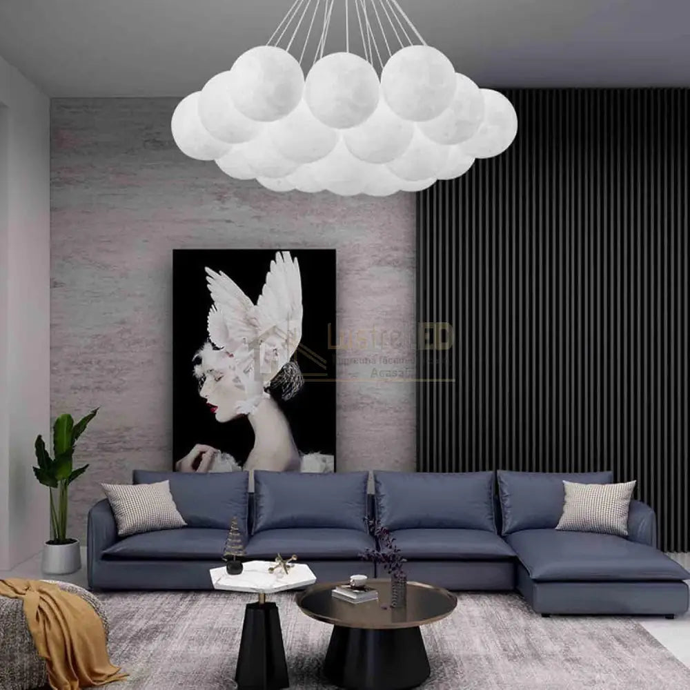 Lustra Abajur Mat Gold Moonlight Chandeliers