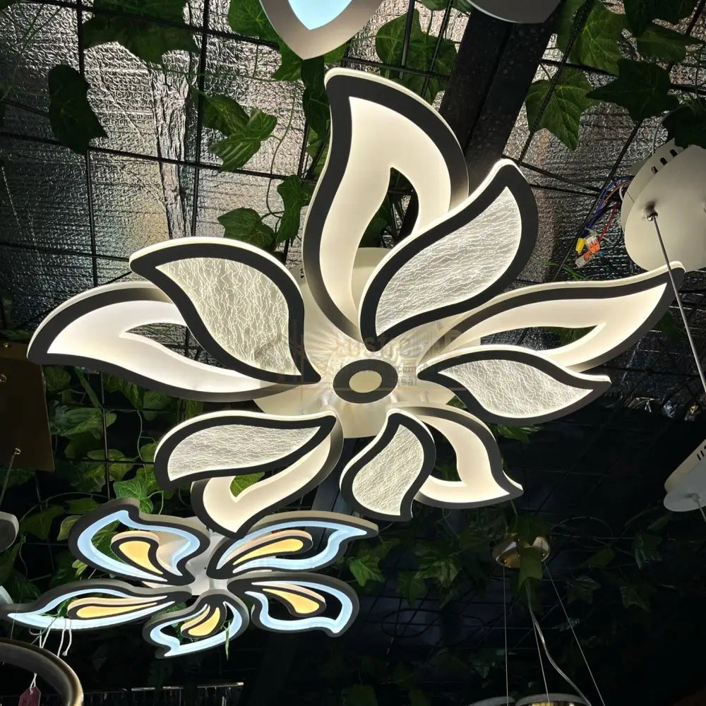 Lustra Led 240W Flower Echivalent 1000W Telecomanda Lighting Fixtures