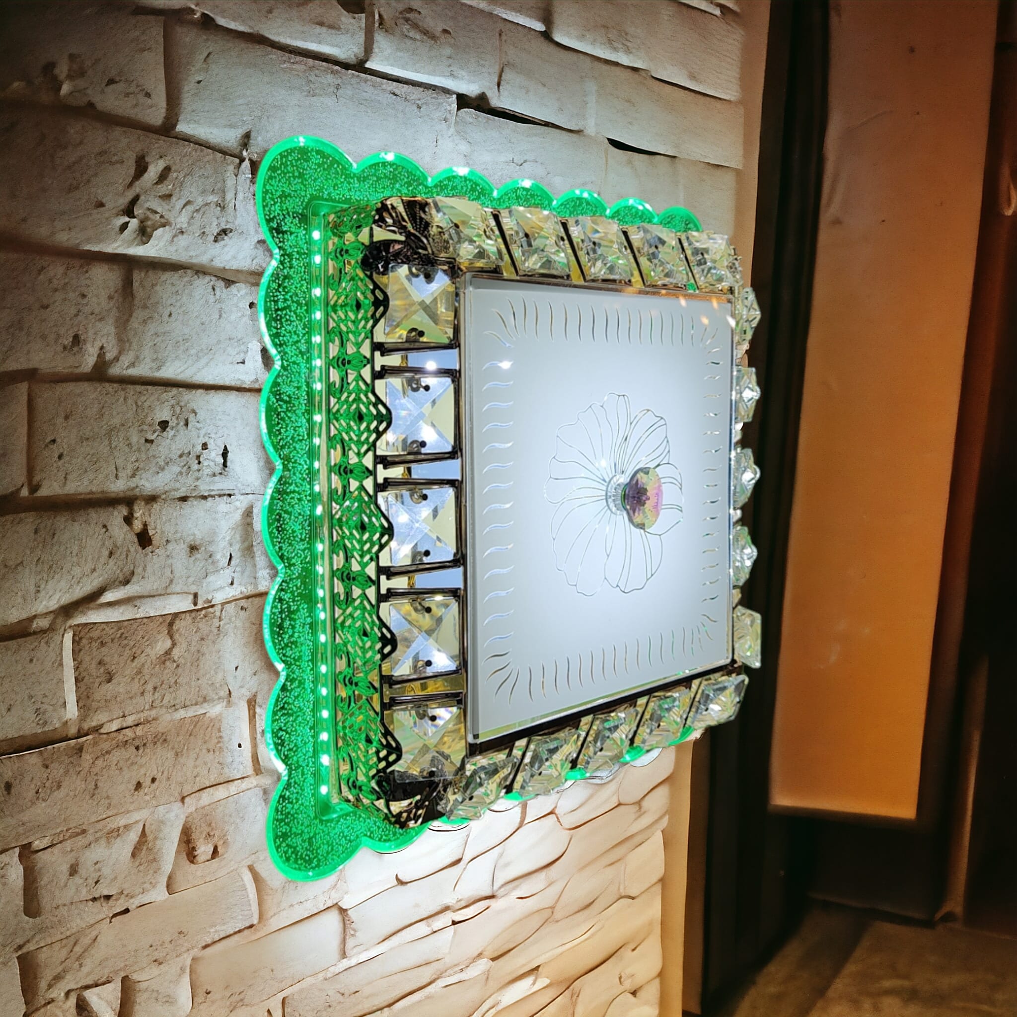 Lustra LED 64W Colorfull Glass Echivalent 300W