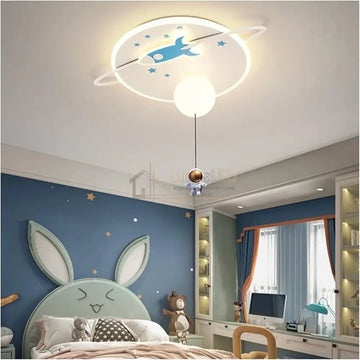Lustra LED 76W Floating Astronaut Echivalent 400W Telecomanda