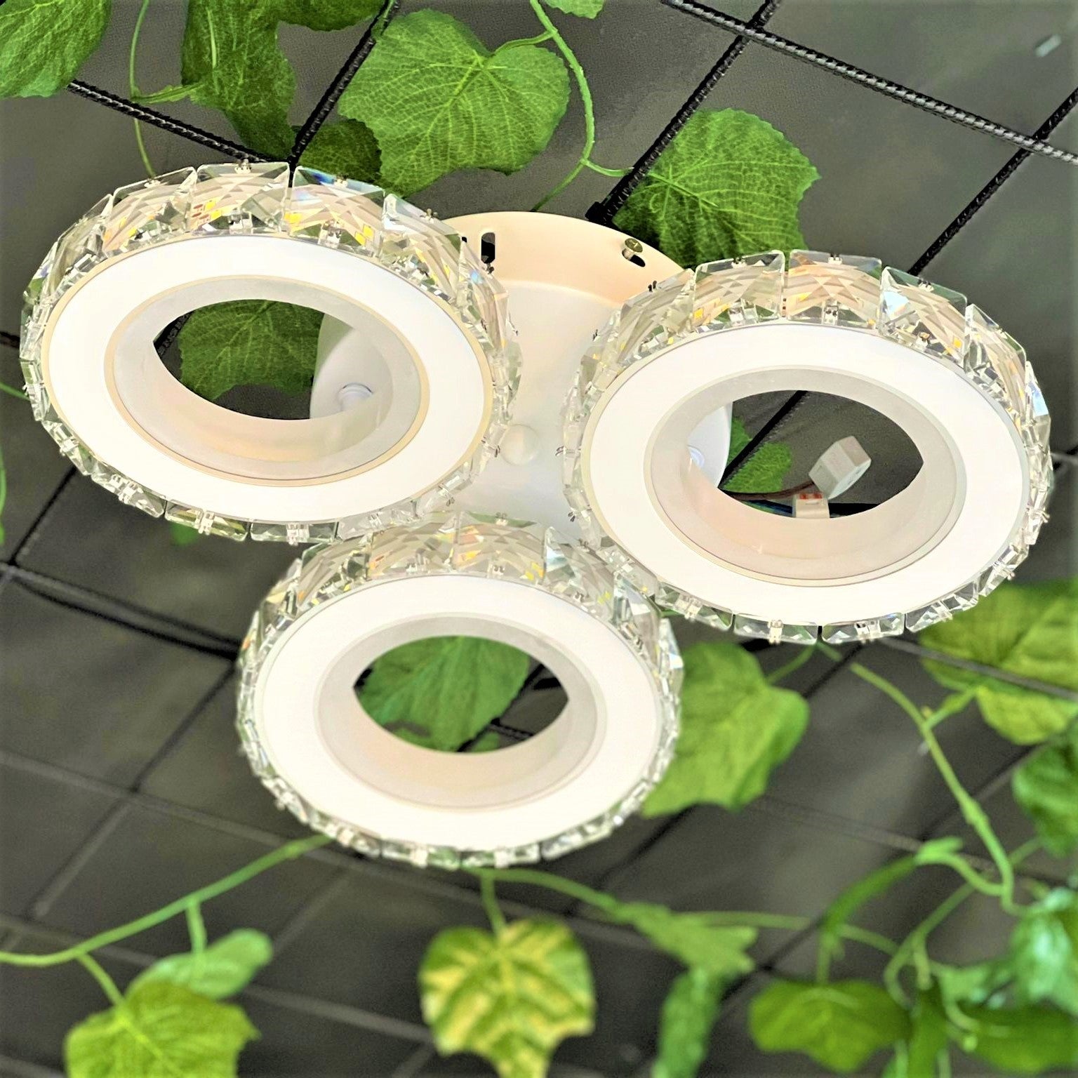 Lustra LED 72W 3 CIRCLE Cristal Alba Telecomanda