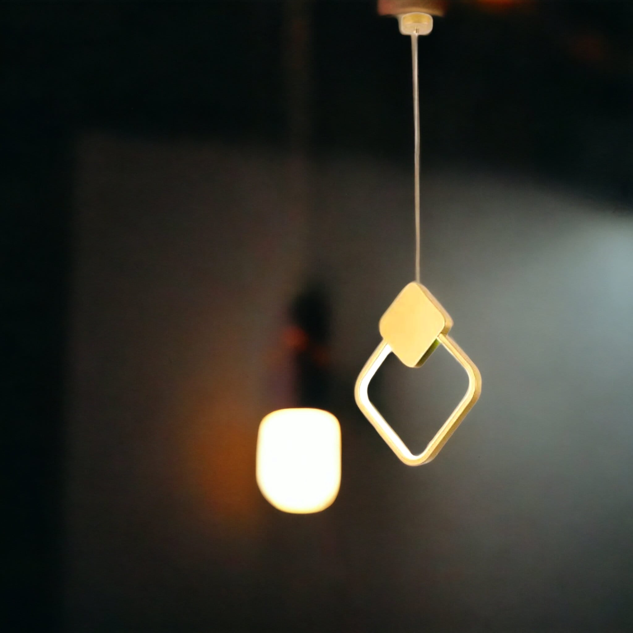 Lustra LED Suspendata Diamond 3 Lumini Echivalent 150W