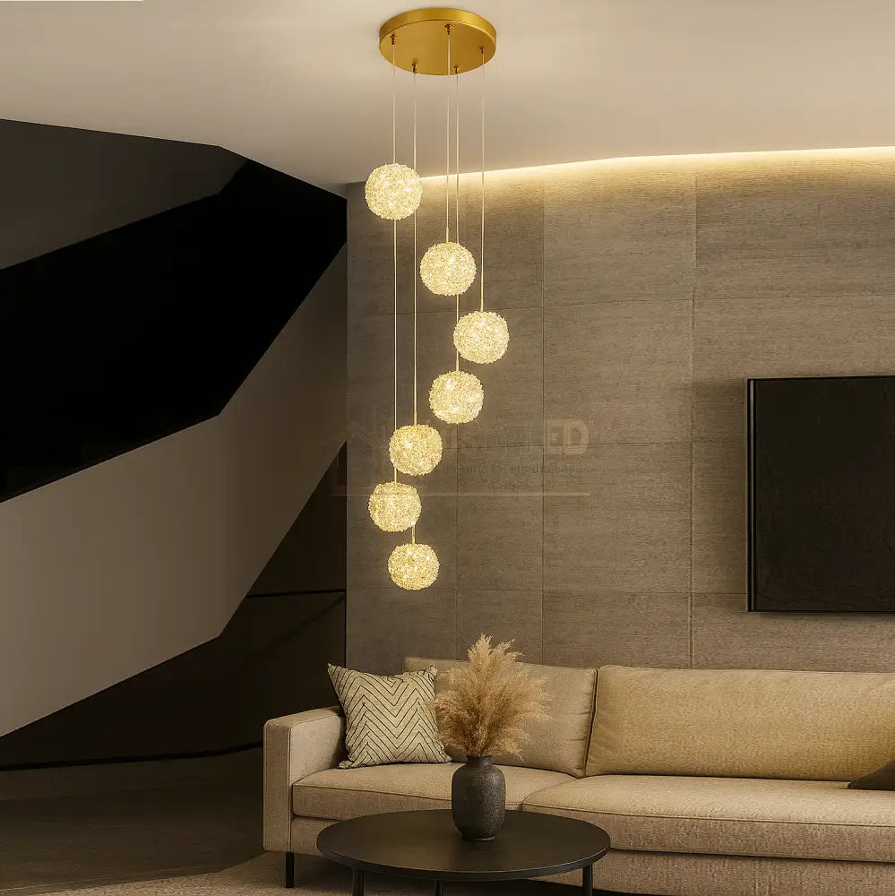 Lustra LED Suspendata Golden Sponge Deluxe 7 Elemente Echivalent 800W lustreled.ro