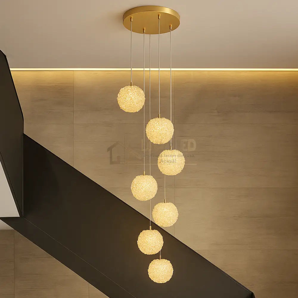 Lustra LED Suspendata Golden Sponge Deluxe 7 Elemente Echivalent 800W lustreled.ro
