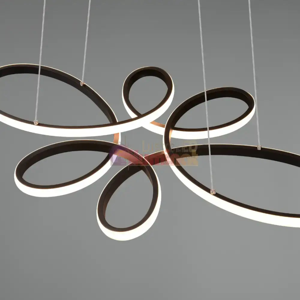 Lustra LED Suspendata LumeLab 32W lustreled.ro
