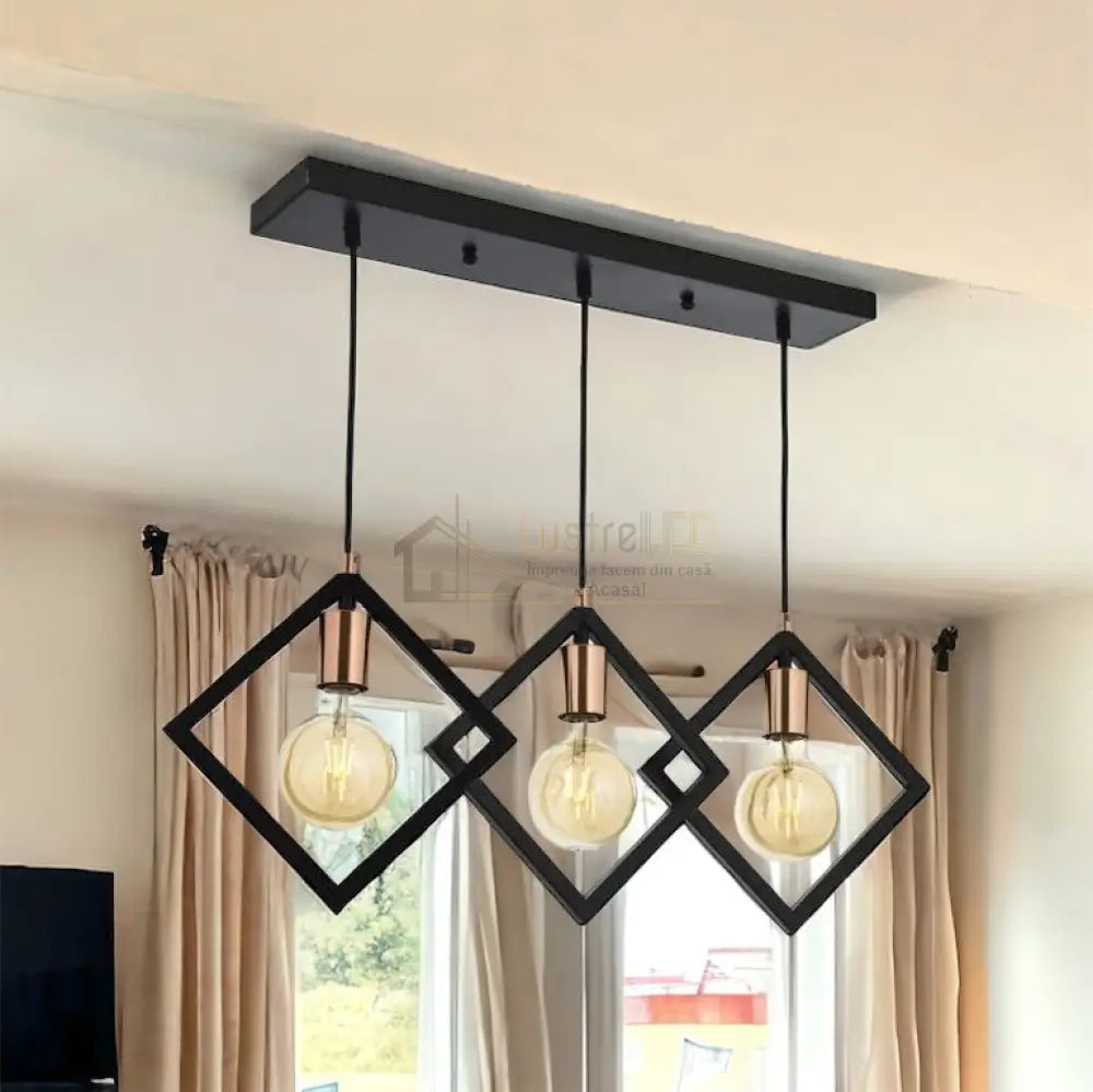 Lustra Vintage 3Xe27 Triangle Gold + Black Lighting Fixtures