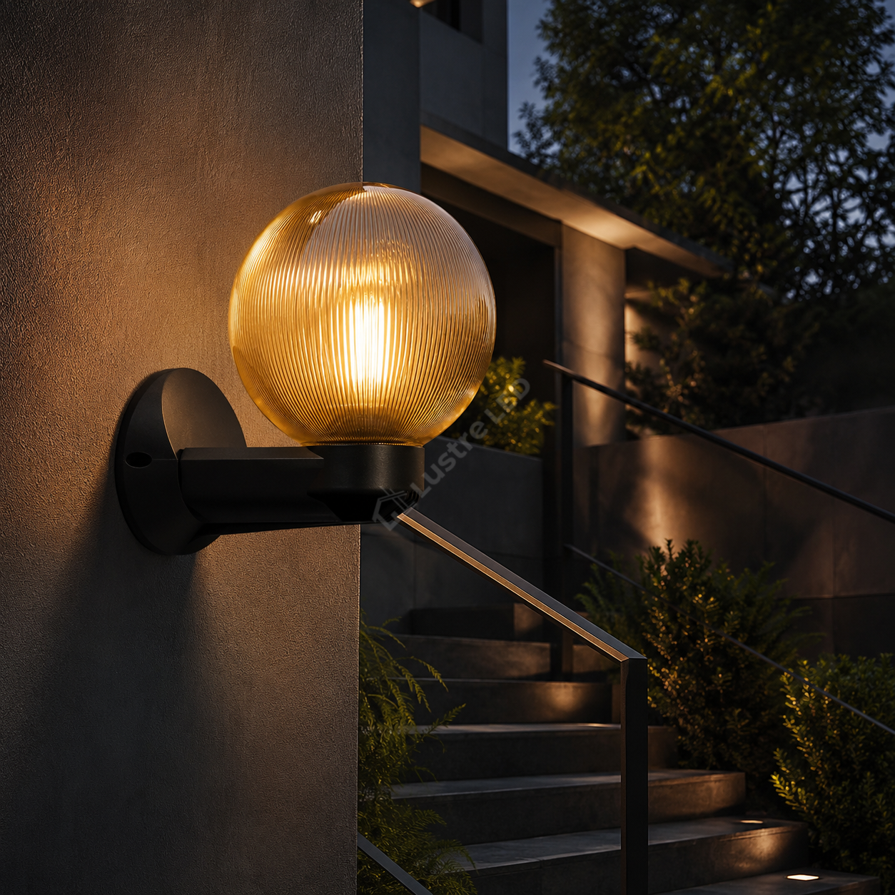Aplica Exterior LUCA Black 1xE27 cu Abajur Auriu IP44