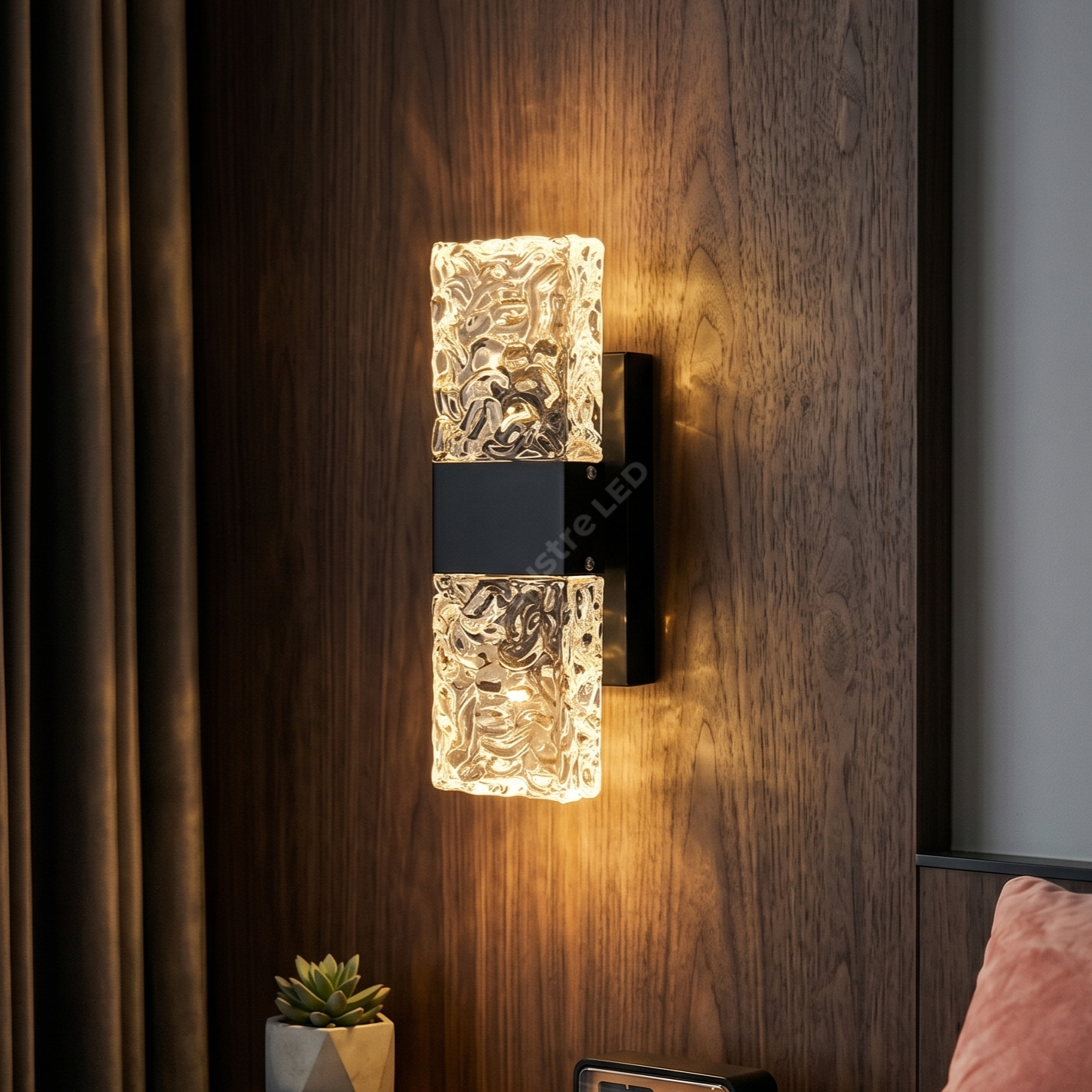 Aplica LED Perete Black ICEBORNE Echivalent 50W