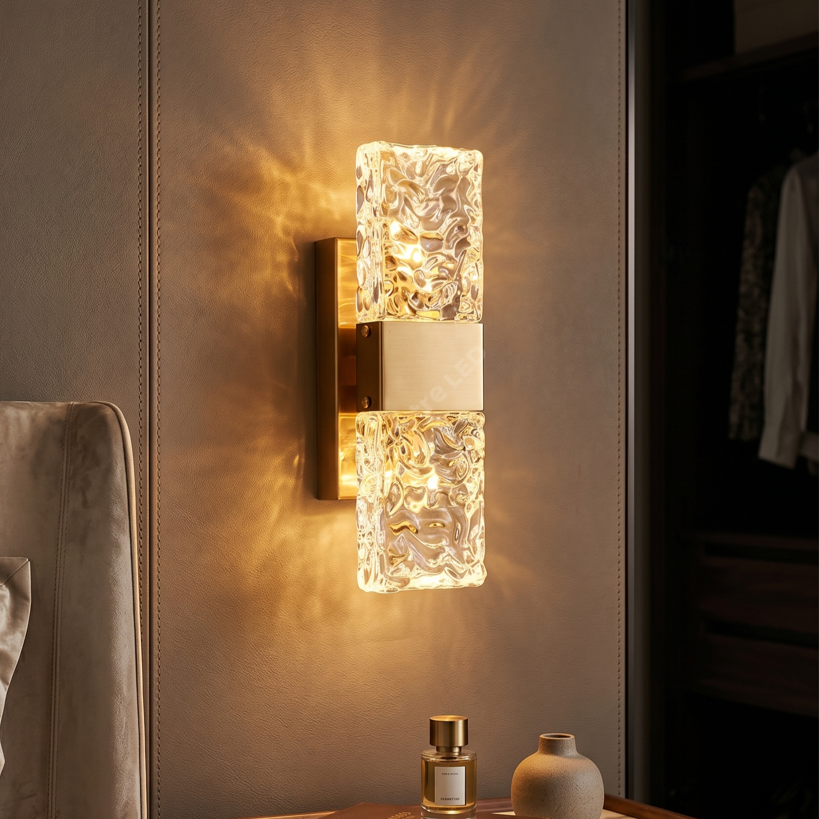 Aplica LED Perete Gold ICEBORNE Echivalent 50W
