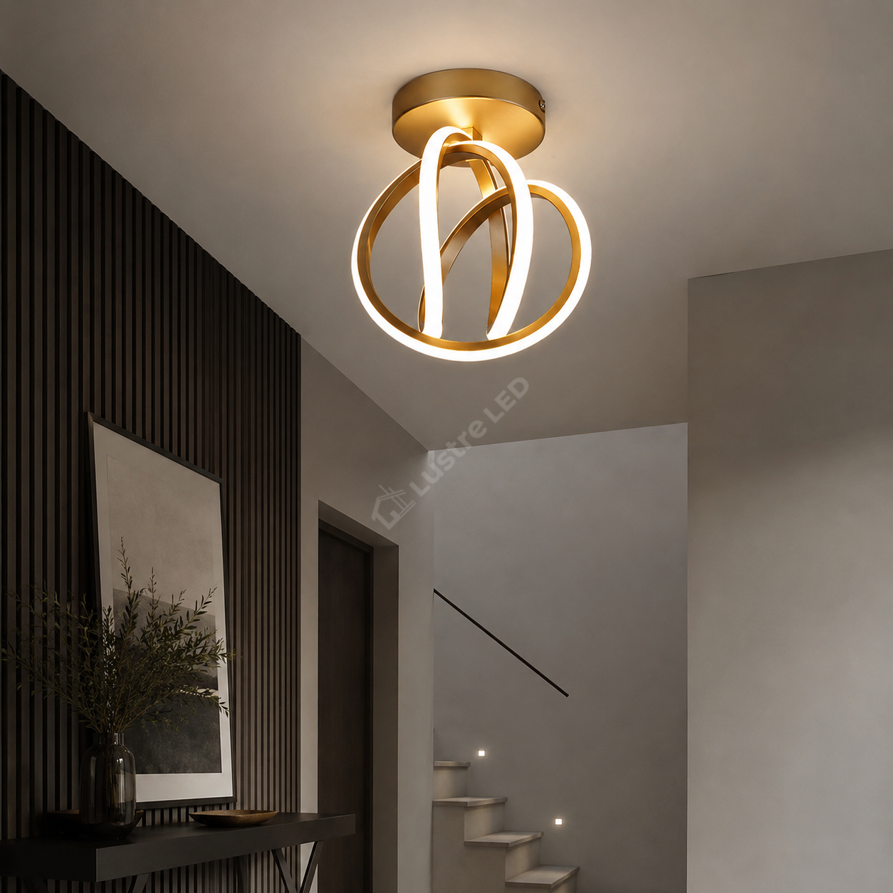 Lustra Aplicata SPIRA Gold 25CM 3 Functii 28W Echivalent 140W