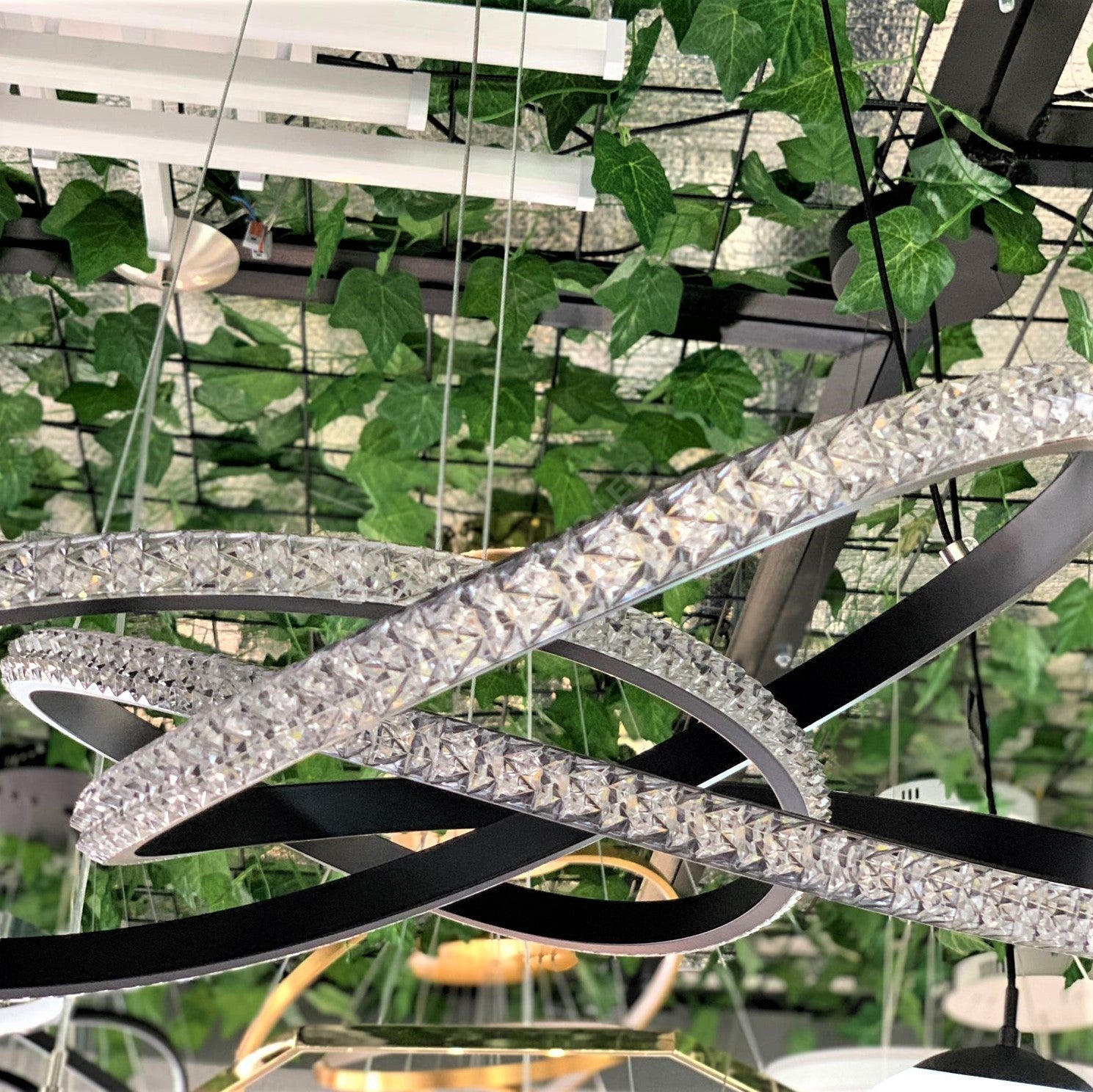 Lustra Led 86W Cristal Infinity Black 3 Segmente Functii Lighting Fixtures