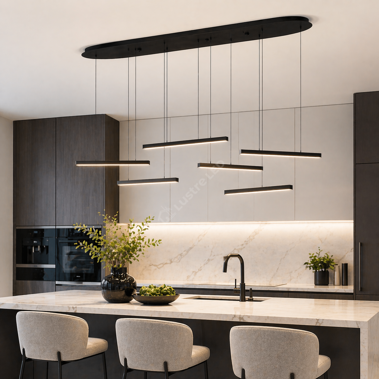 Lustra LED Suspendata Lines Black Echivalent 600W Eglo 39915
