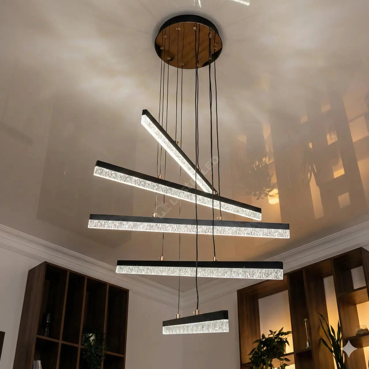 Lustra LED Suspendata Mira Echivalent 500W Telecomanda
