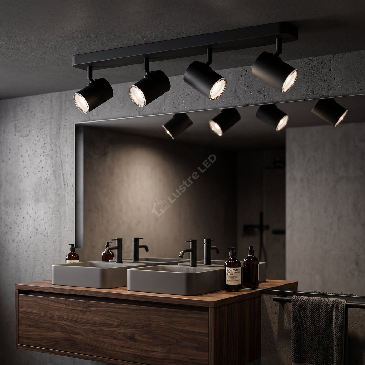 Lustra Neagra Liniara CONSUMA cu 4 Spoturi Reglabile IP44