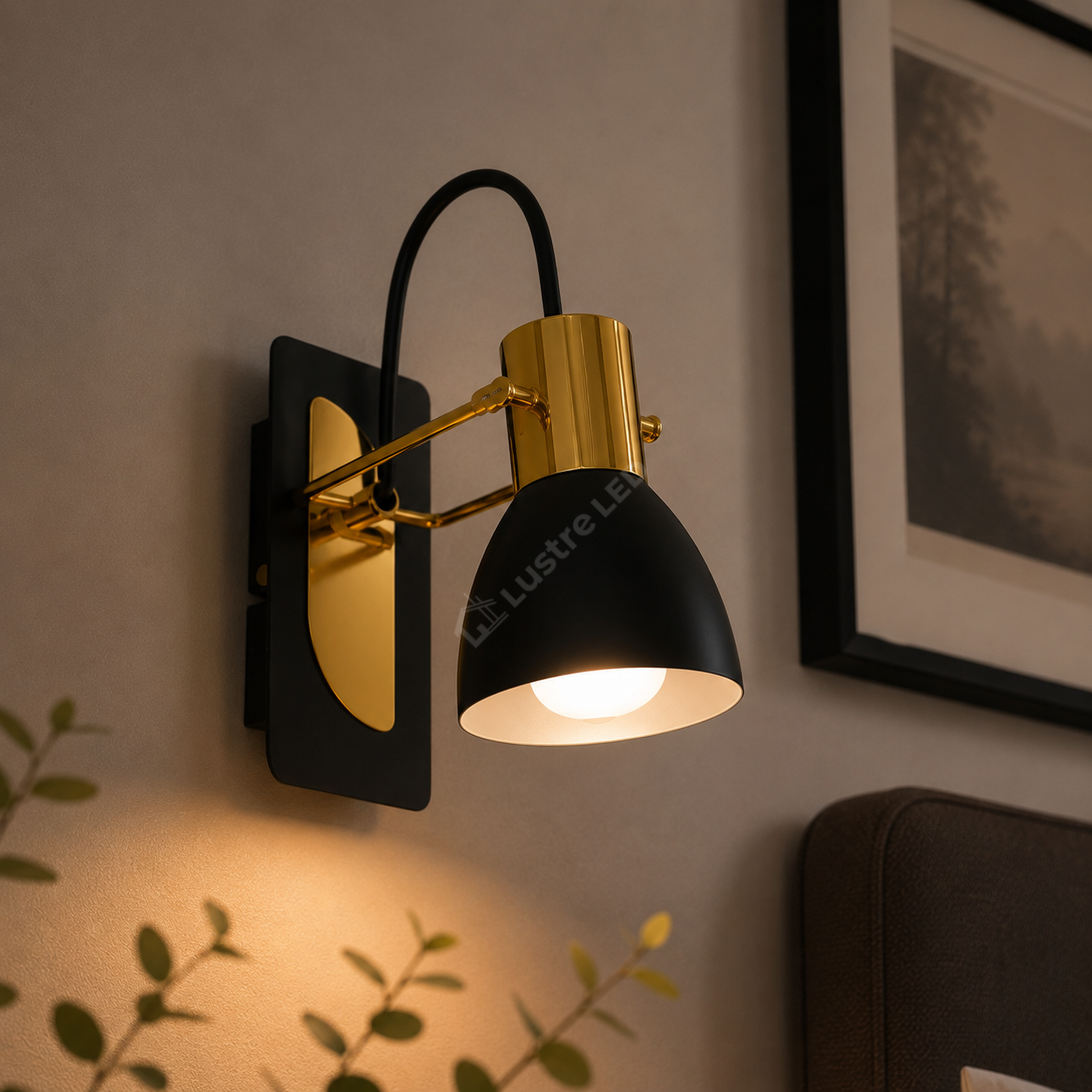Lustra Negru & Auriu Liniara SUNSHINE cu Spot Reglabil 1xE14