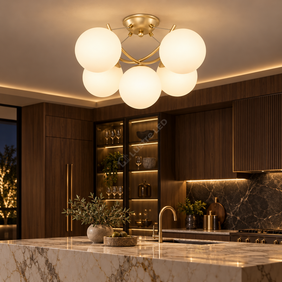 Lustra SERVA Gold Abajur Mat 5xE27
