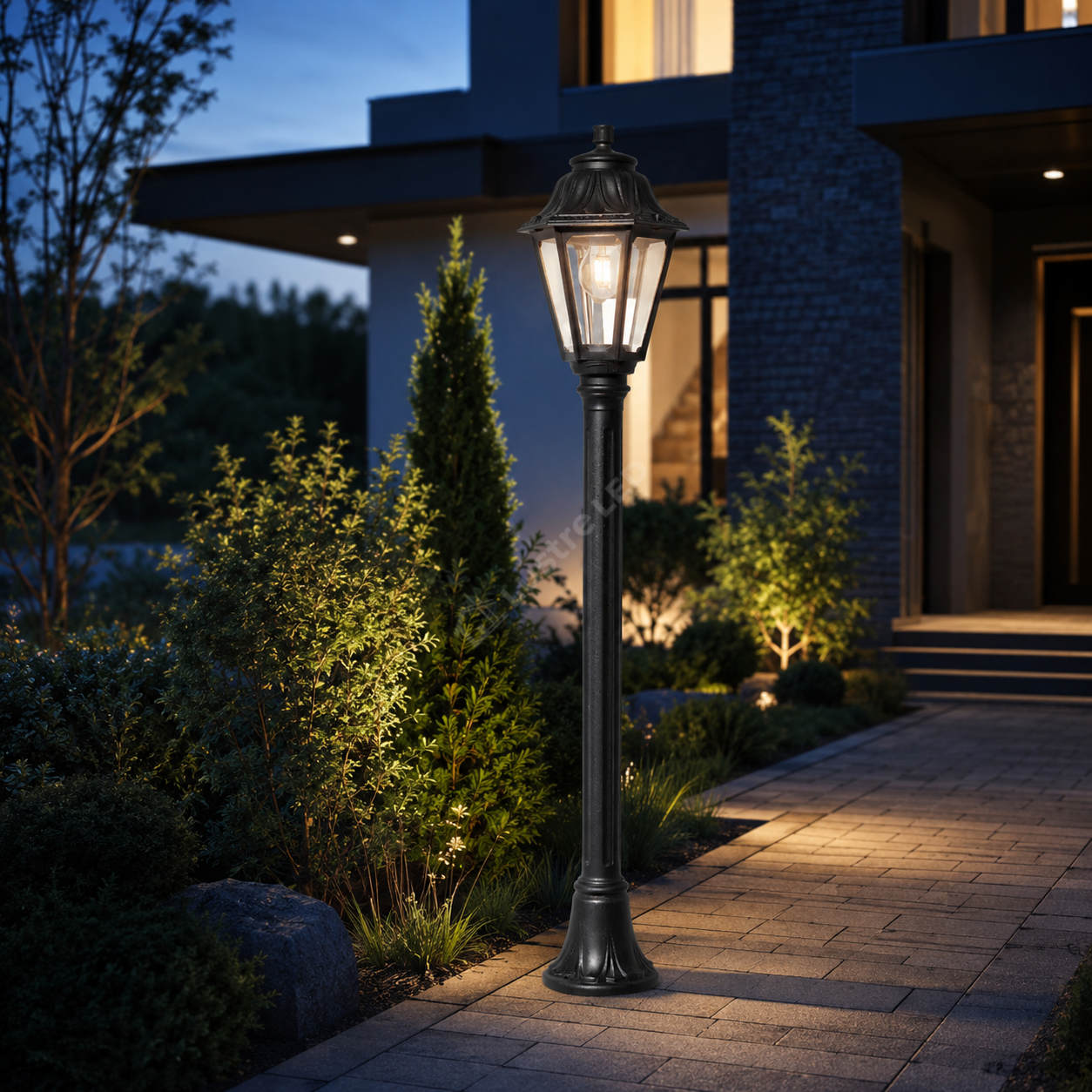 Stalp de Gradina 182CM ANNA Fumagalli Black 8.5W IP55 Echivalent 75W