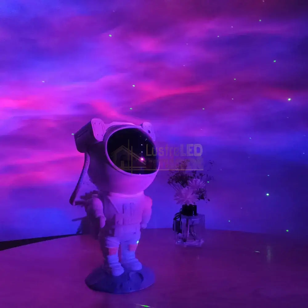 Mini Astronaut Cu Telecomanda Proiectie Galaxie Nebuloasa Table Lamp