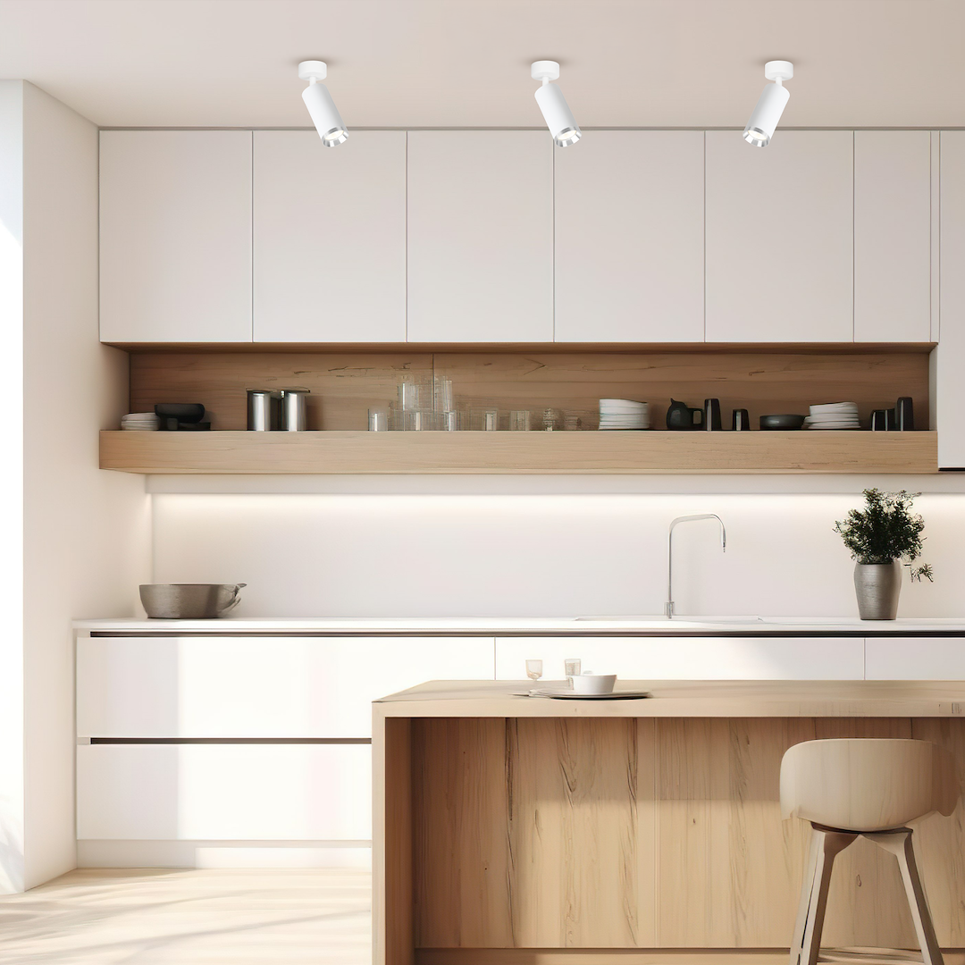 Aplica Mica White & Silver Premium cu Spot Reglabil