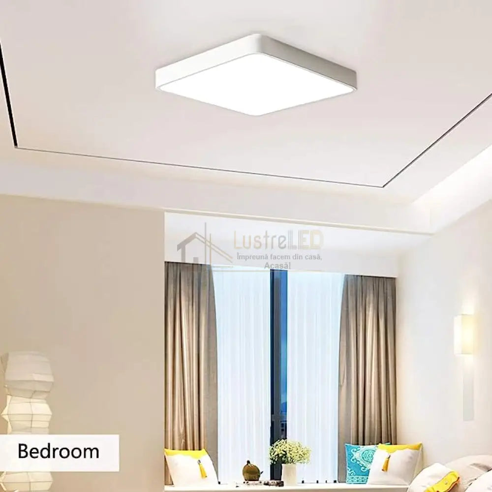 Plafoniera Led 30W Ultra-Thin Patrata Echivalent 300W Led Ceiling Light