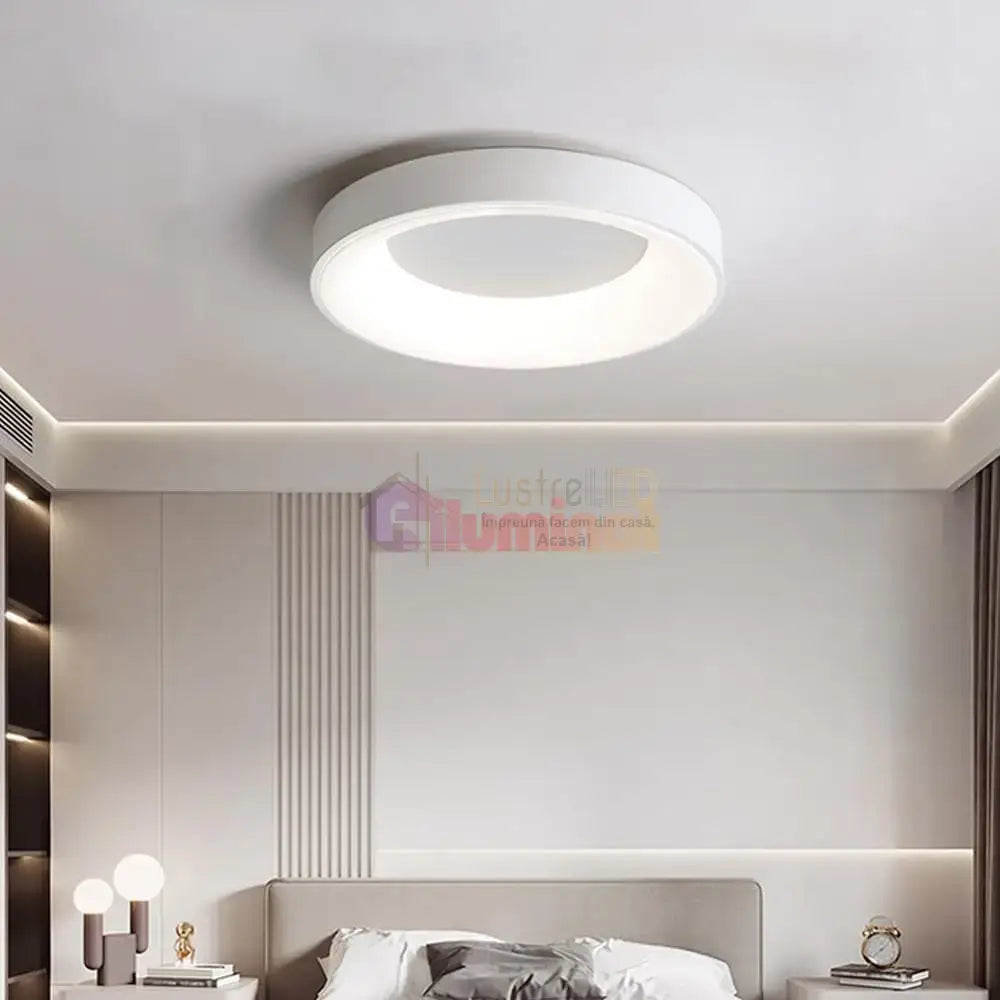 Lustra LED GIRONA White, 3 Lumini din buton, Echivalent 400W lustreled.ro