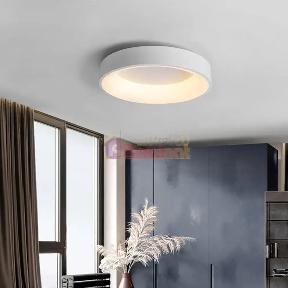 Lustra LED GIRONA White, 3 Lumini din buton, Echivalent 400W lustreled.ro
