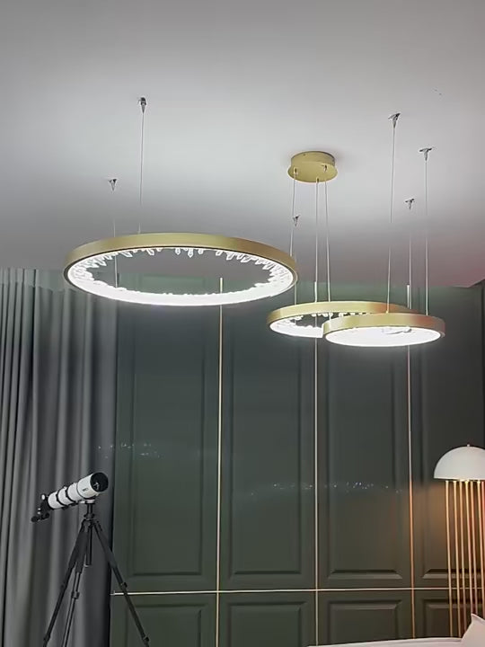 Încarcă videoclipul: Lustra LED ICE-AGE Gold 1 Segment Echivalent 200W