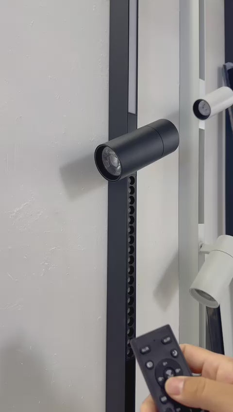 Încarcă videoclipul: Spot LED 10W Magnetic Cilindru SMART CCT Negru Telecomanda