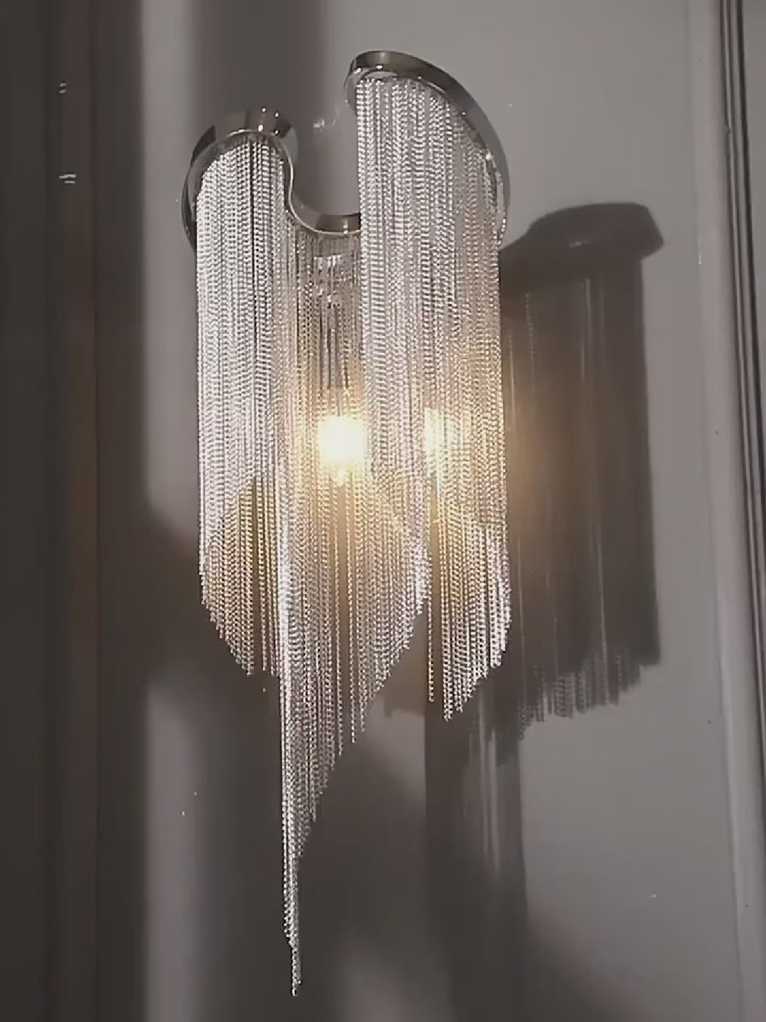 Încarcă videoclipul: Aplica Perete Silver Chains Deluxe 2xE14