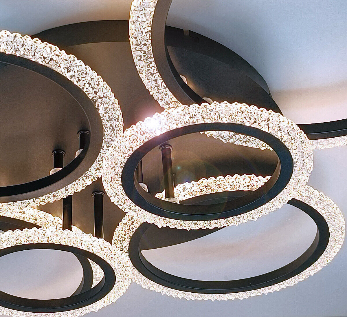 Lustra LED 4+2 CIRCLE BUBBLES BLACK Echivalent 600W Telecomanda