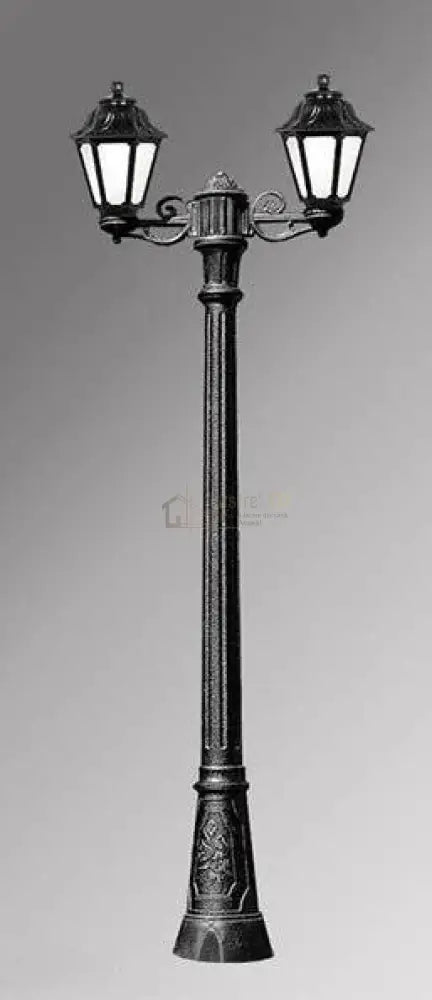 Stalp Ornamental 2 Metri Echipat Cu Felinare Anna Fumagalli Garden Pole