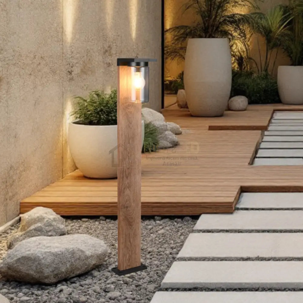 Stalp Ornamental cu Senzor Finisaj Lemn 100CM STALP ORNAMENTAL GARDEN POLE