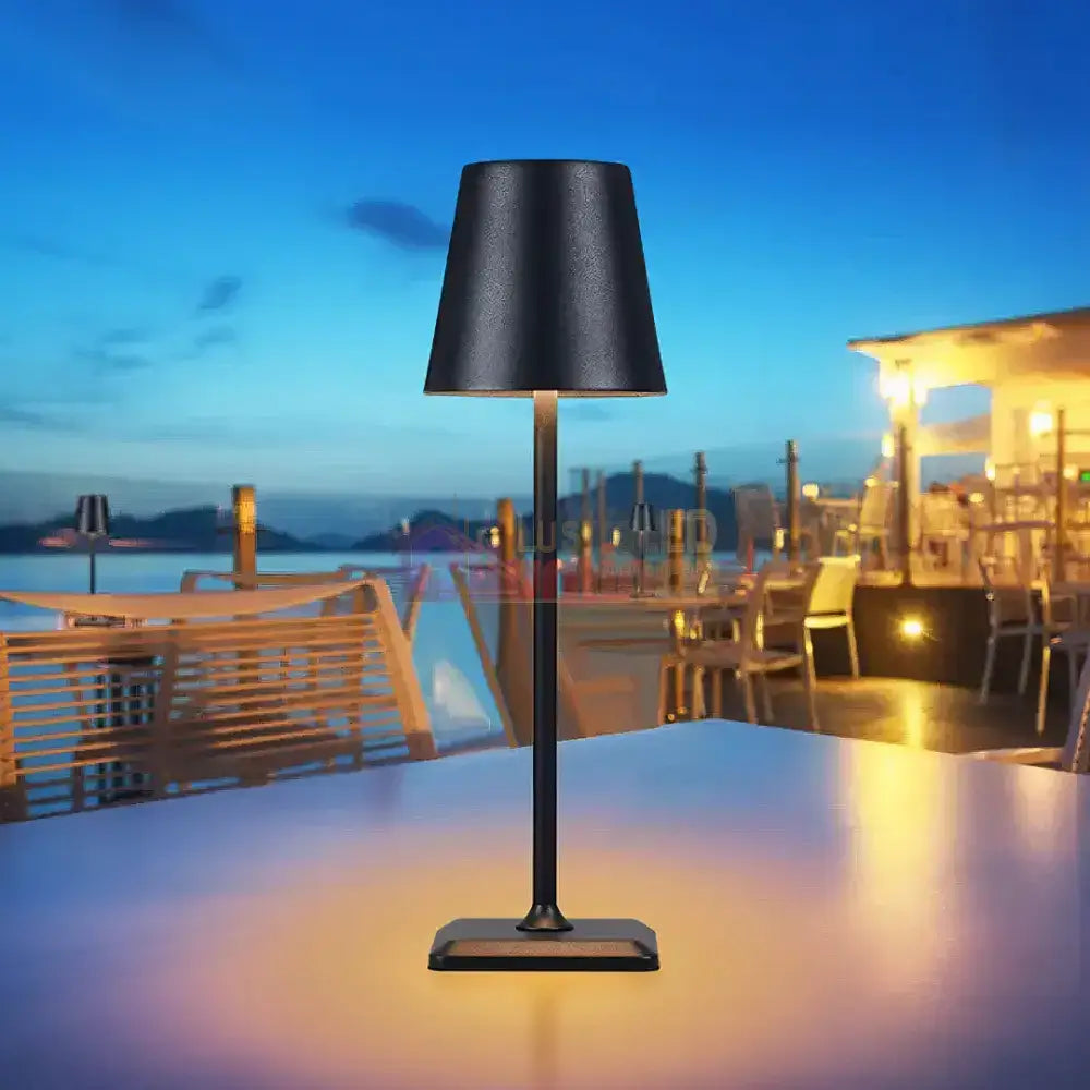 Veioza Touch SIMPLE , 3 Tipuri De Lumina, Incarcare USB lustreled.ro